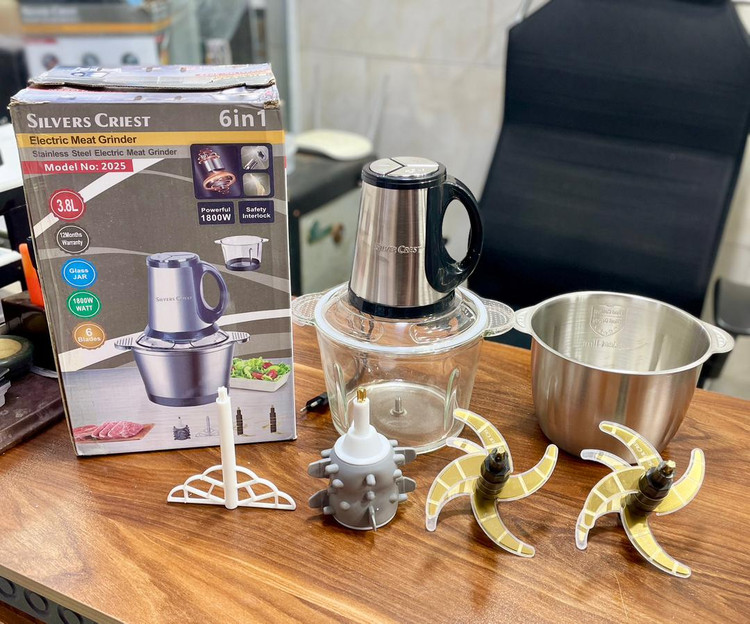 خردکن سیلورکرست، دو کاسه 3.8 لیتری، دارای 6 تیغه تیتانیوم طلایی، همراه با سیر پوست کن و همزن، 3 کاره، قدرت 1800 وات، مدل 2025