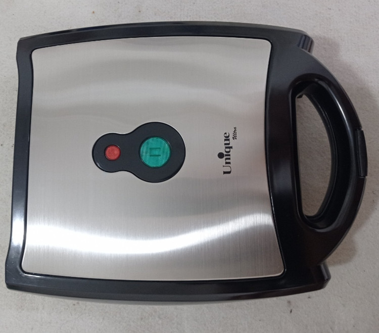 ساندویچ ساز سه کاره یونیک مدل UA-7002